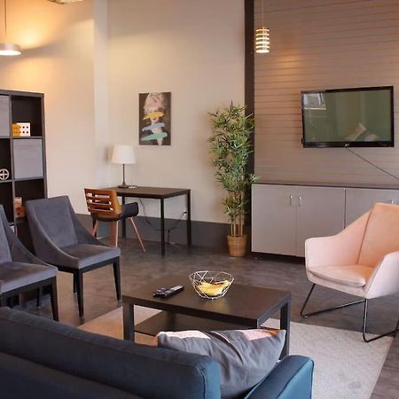 Suite #B, Industrial Styling, Ac هاليفاكس المظهر الخارجي الصورة