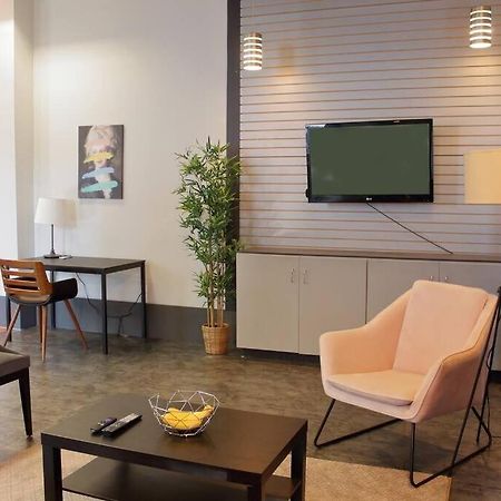 Suite #B, Industrial Styling, Ac هاليفاكس المظهر الخارجي الصورة